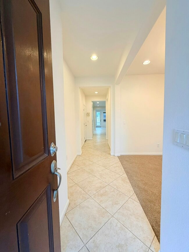 Photo - 252 W Terraza Way