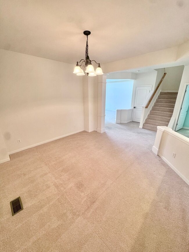 Photo - THREE BEDROOM/2.5 BATH TOWNHOME located in PARKLAND School District!