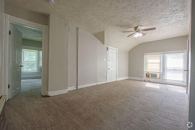 Building Photo - 6704 Binney St Unit 6704.5 Rental