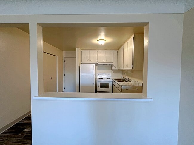 Photo - L & O Apartments