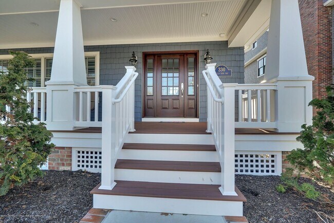 Photo - 330 Villa Park Wy