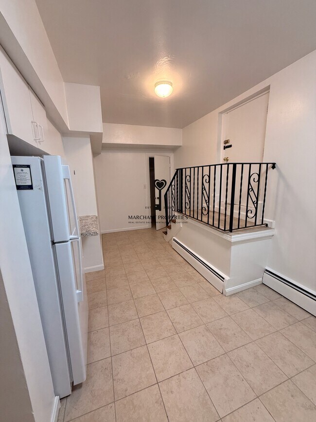 Photo - 17 Green St Unit B1
