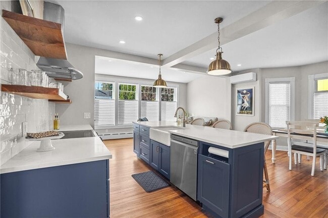 Photo - 7 Atlantic St