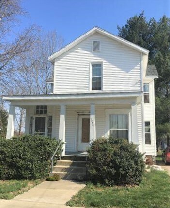 Photo - 1772 Hill St