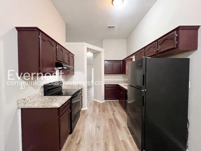 Photo - 7594 Iris Dr