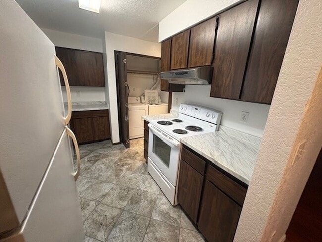 Photo - Olympia 4 Plex