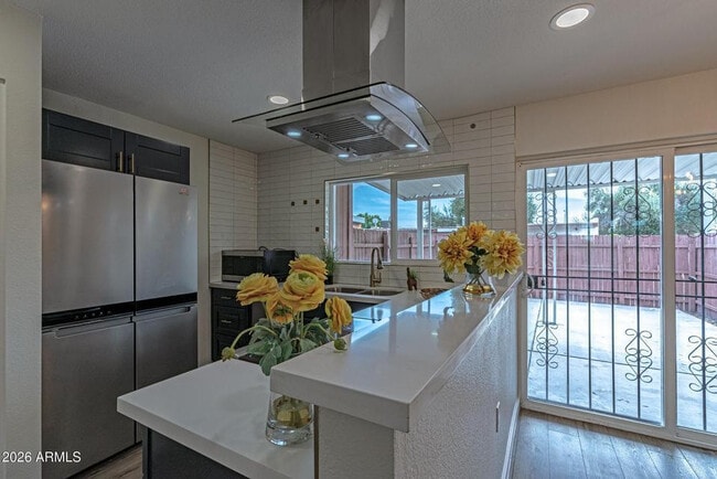 Photo - 4662 W Krall St