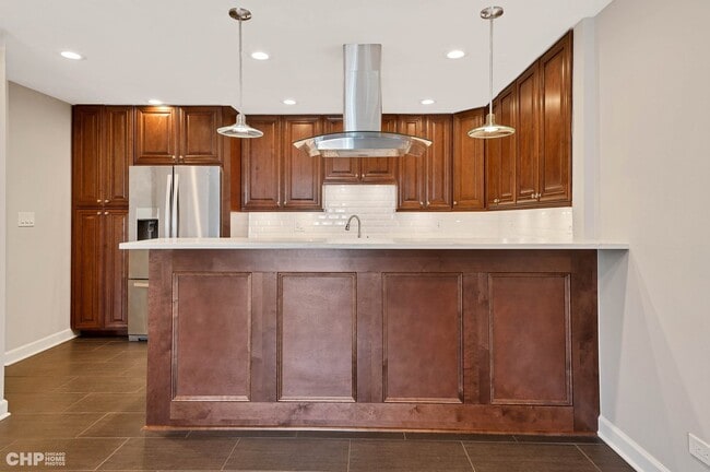 Photo - 201 Thames Pkwy Unit 2F