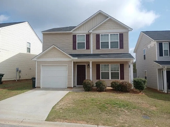 Building Photo - 4 Bedrooms 2.5 Bathrooms Rental
