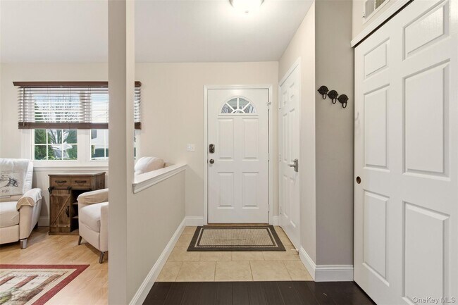 Photo - 11 Indian Trce