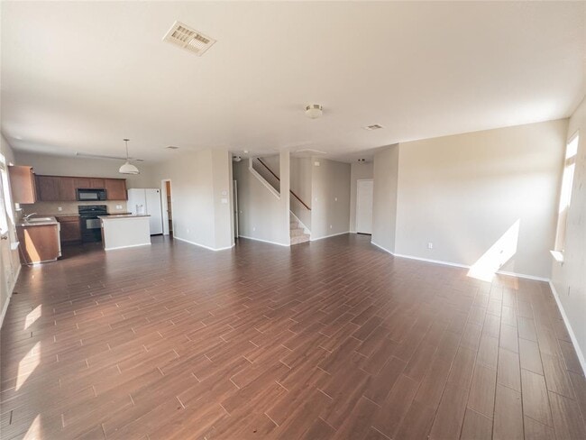 Photo - 9909 Fantail Ln