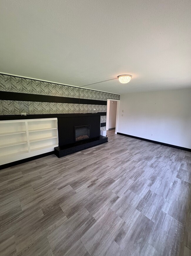 Photo - 1840 Grandview Dr