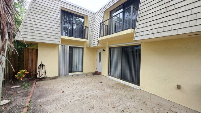 1170 6th Ave