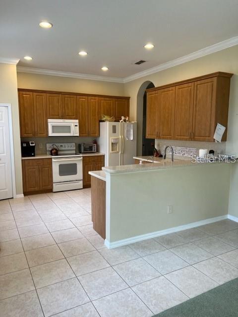 Photo - 2427 Caledonian St