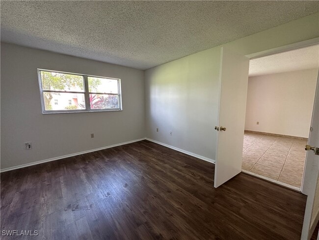 Photo - 170 Turtle Lake Ct Unidad 111