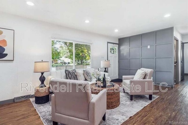 Photo - 1882 S Michigan Way