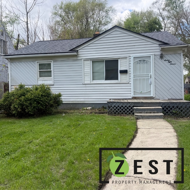 Building Photo - Gorgeous 2 BED 1 BATH