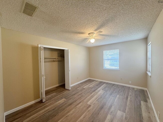 Photo - 1407 Hunt St