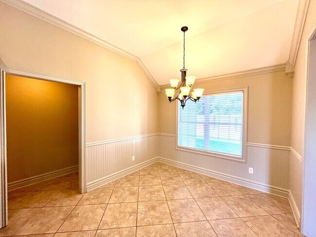 Photo - 5171 Abbott Cir