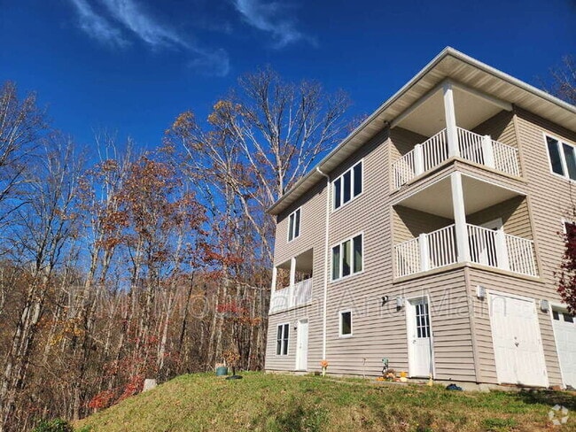 Building Photo - 74 Ebens Cove Unit #A Rental