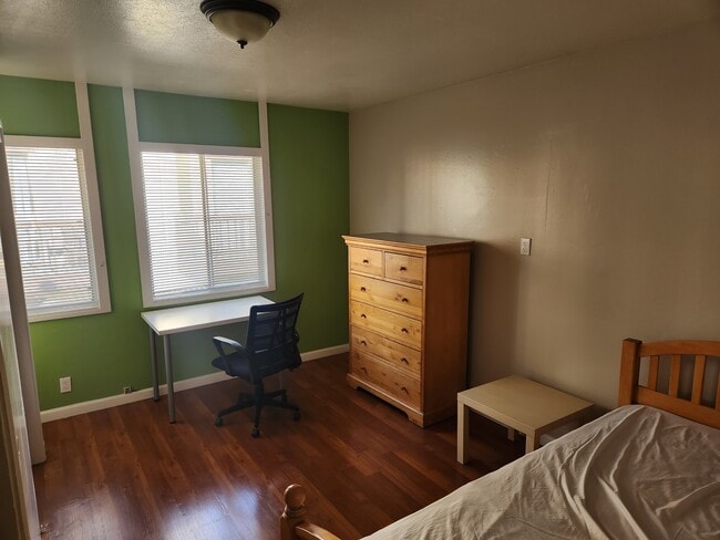 Photo - The Franciscan