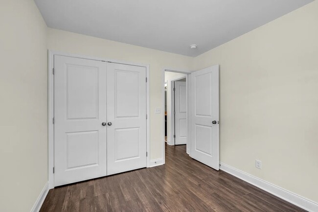 Photo - 5546 Stream Ln