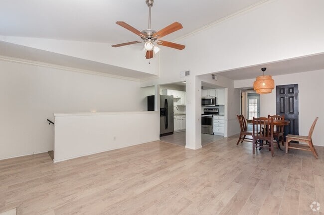 Building Photo - 8750 Park Ln Unit 151 Rental
