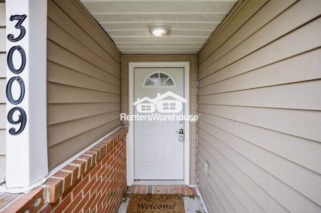 Photo - 3009 Knight Rd