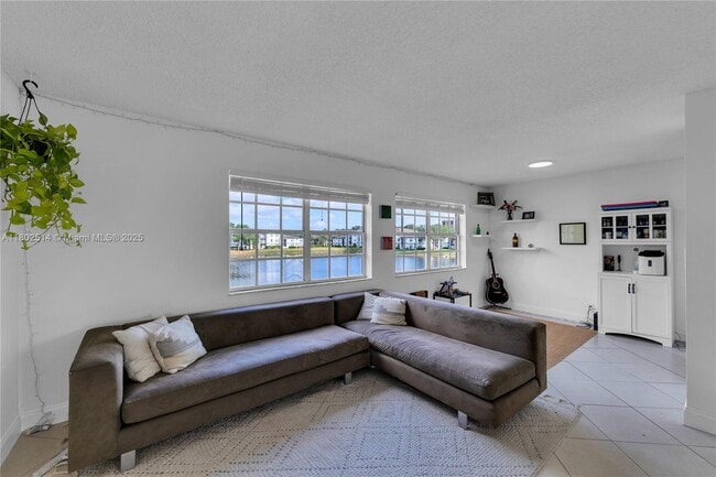 Photo - 333 SW 86th Ave Unit 206