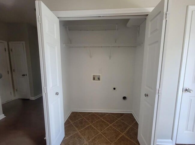 Photo - 3007 Kentmere Dr