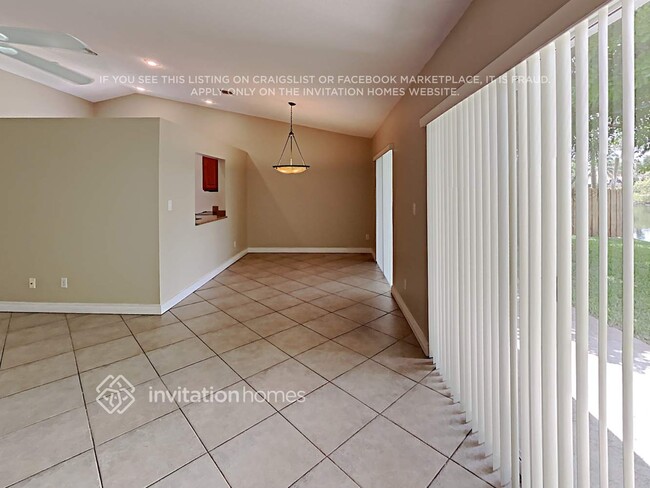 Photo - 5521 SW 58th Ct