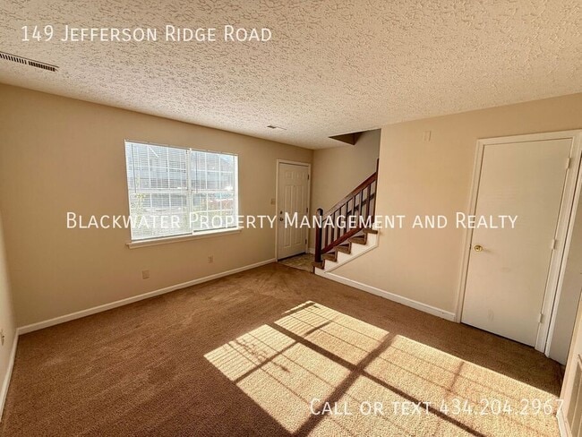 Photo - 149 Jefferson Ridge Rd