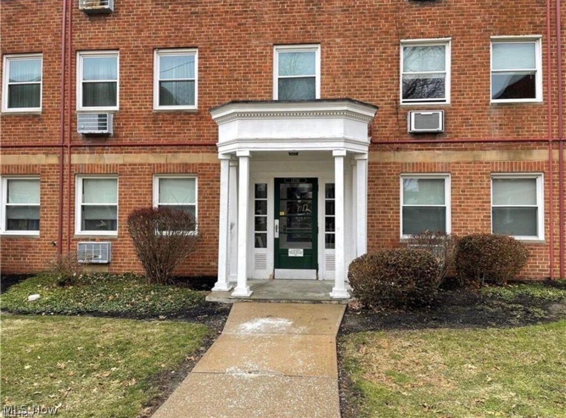 Photo - 13833 Cedar Rd Unidad 13833 Cedar Rd.