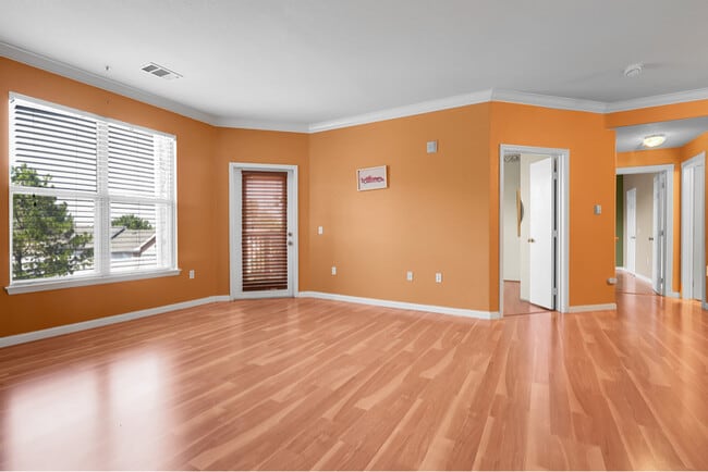 Photo - 19019 E Warren Dr Unit 207