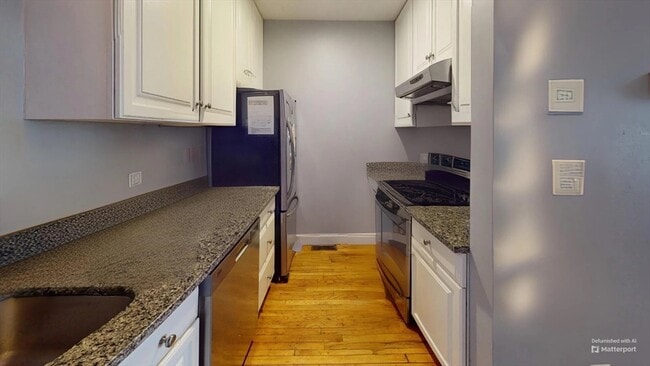 Photo - 330 1/2 E St Condo Unit 1