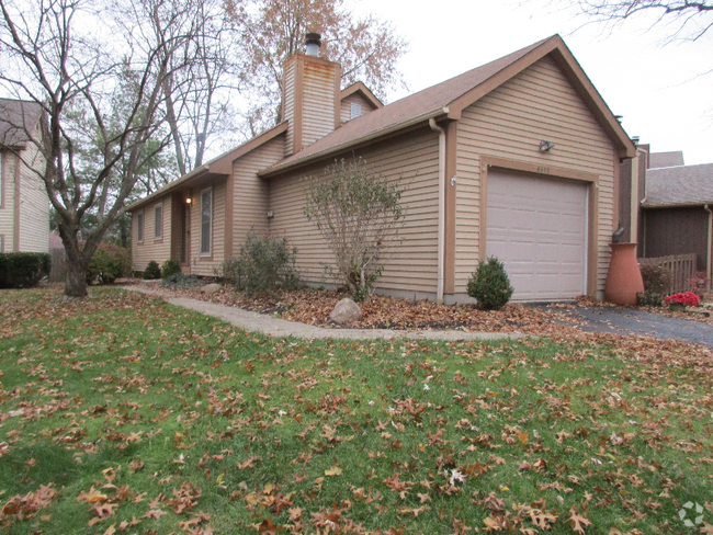 Building Photo - 6653 Canaan Cir Rental