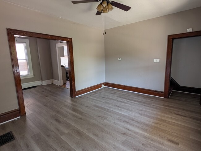 Photo - 324 E 20th Ave