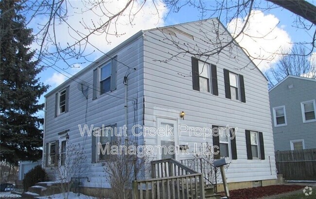Building Photo - 3677 Gary Ave Unit 3677 Rental