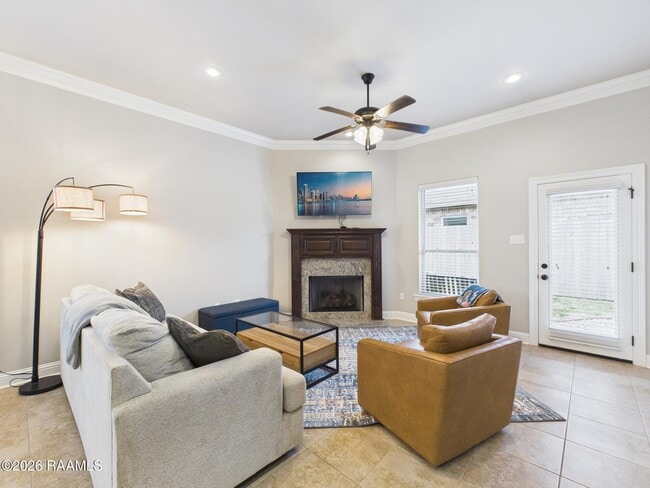 Photo - 100 Lacebark Dr