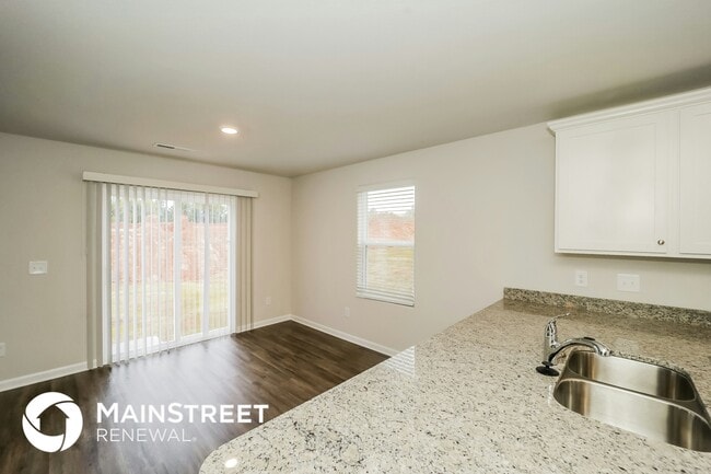 Photo - 2216 Ram Rd