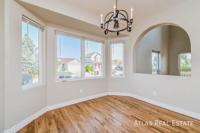 Photo - 1094 Clogger Ln