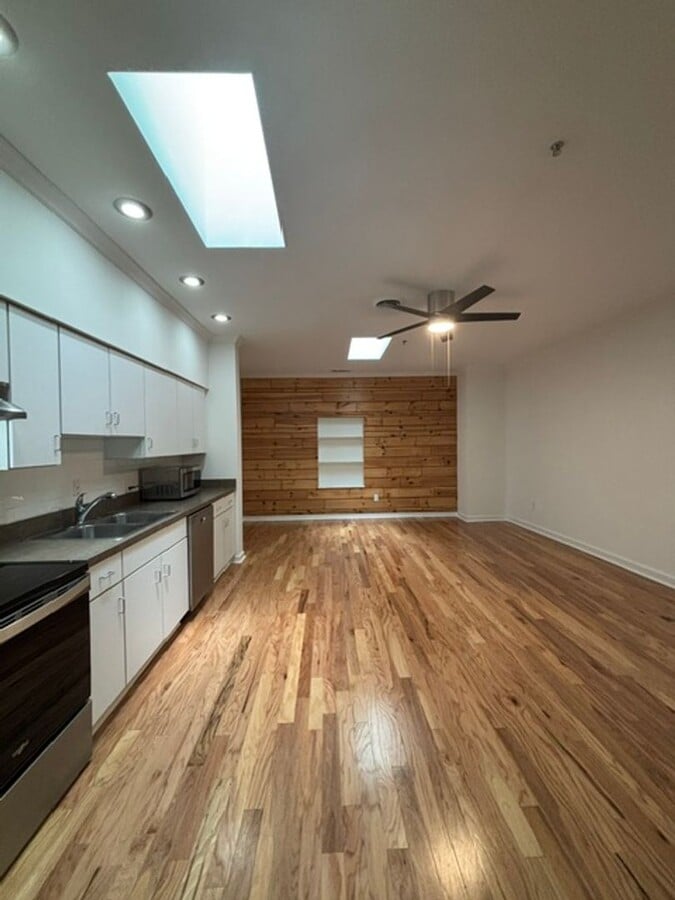 Photo - Main Street Apartments
