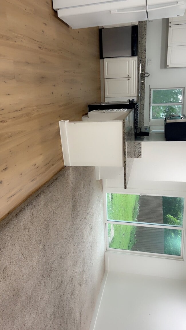 Photo - 120 E Park Pl Dr