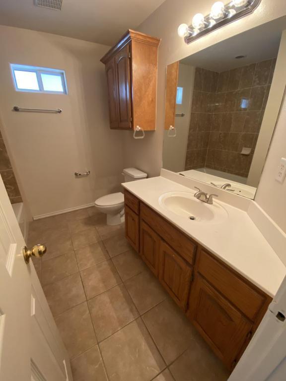 Photo - 1615 Nassau St