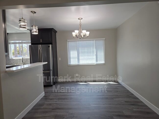 Photo - 1303 N Brand Blvd