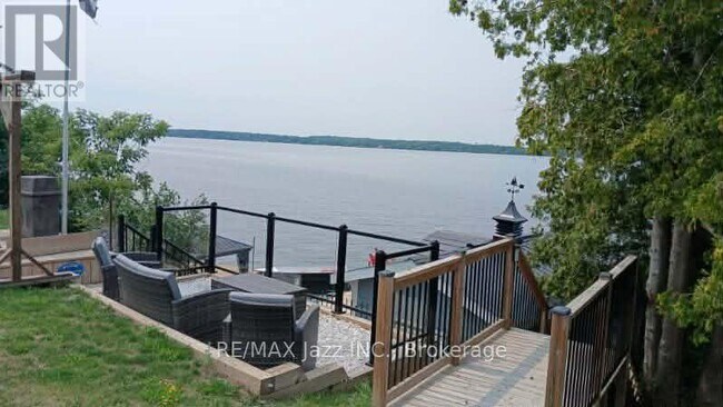Photo - 157 Hazel St