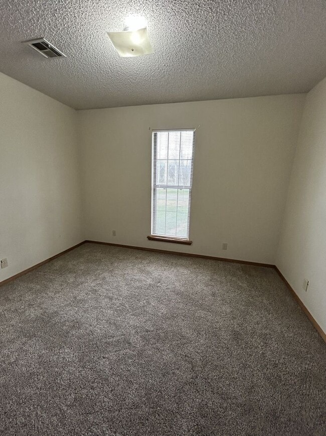 Photo - 7097 SE 66th Terrace Unit 7097 SE 66th Terrace - Apt. A