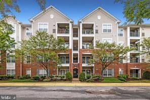 Photo - 4854 Eisenhower Ave Unit 443