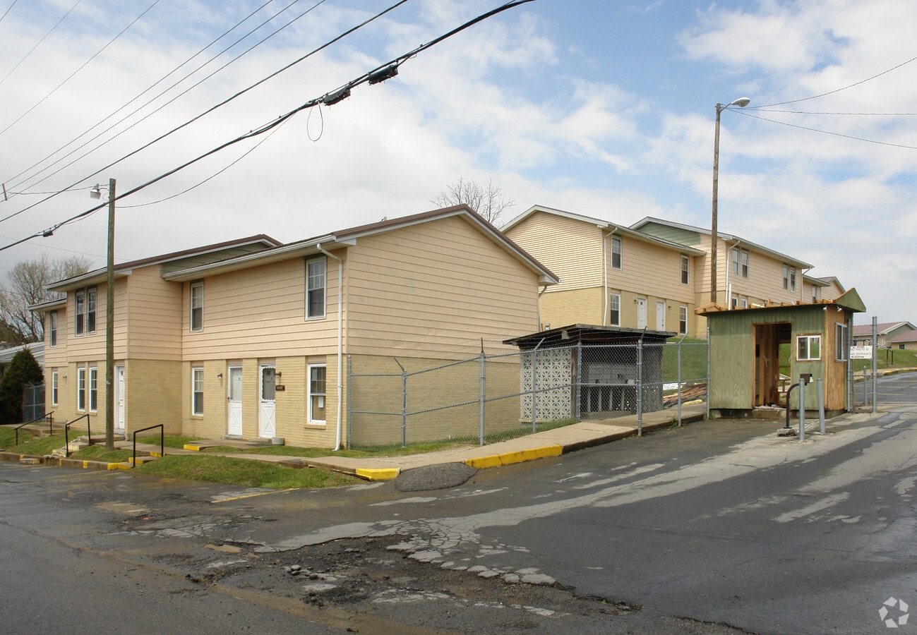 Beckley Townhomes - Beckley Townhomes