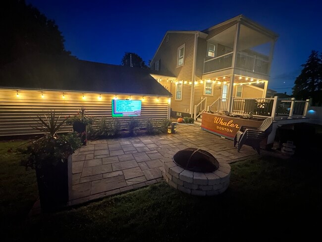 Photo - 33 Windhurst Ave Unidad #1